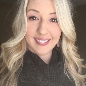 Meet your Posher, Meredith